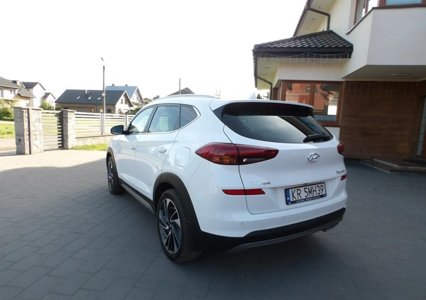 Hyundai Tucson cena 82900 przebieg: 75000, rok produkcji 2018 z Garwolin małe 92